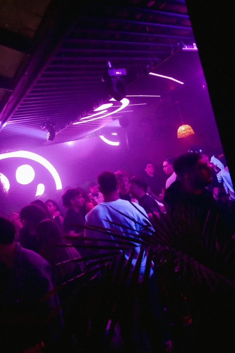 DJ en vivo — Shampoo Entertainment